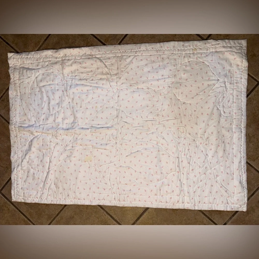 Hot air balloon baby blanket. There are 5 different hot air balloons - beautiful